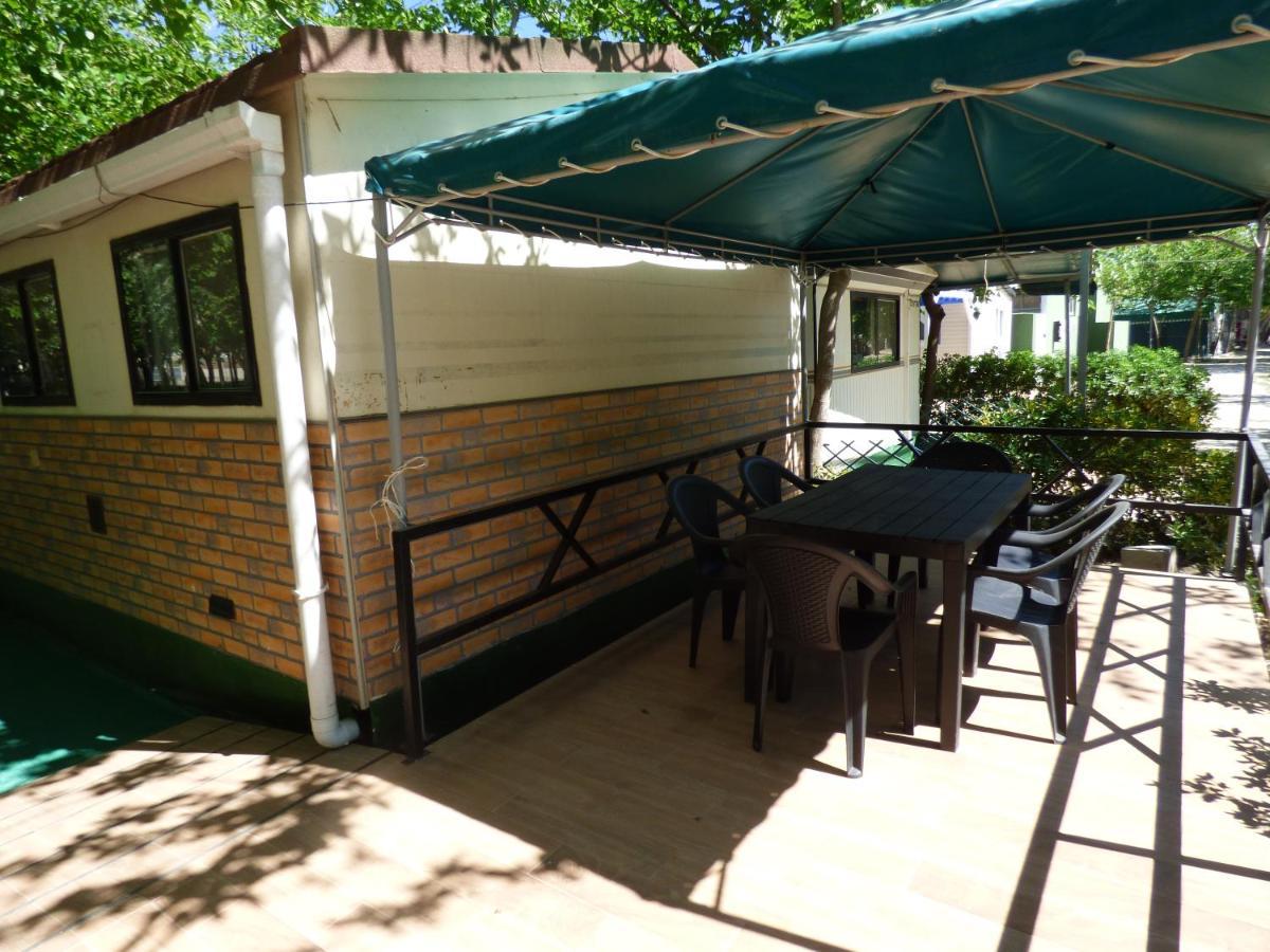 Camping Barraquetes Суэка Экстерьер фото