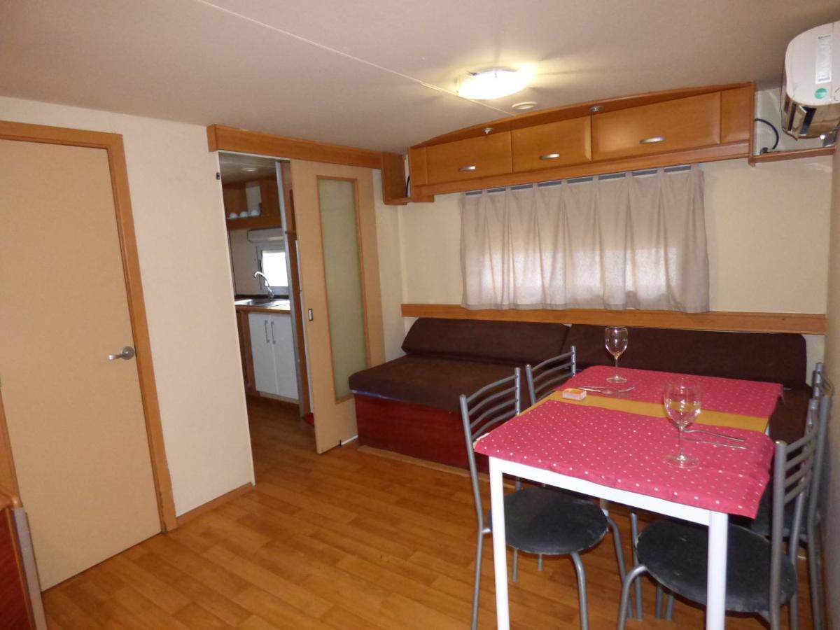 Camping Barraquetes Суэка Экстерьер фото